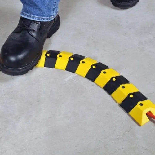 Ultra-Sidewinder System with End Caps, Medium, Black & Yellow